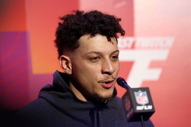 Patrick Mahomes looking to beat curse that Tom Brady, Peyton Manning, and Dan Marino could not in Super Bowl showdown