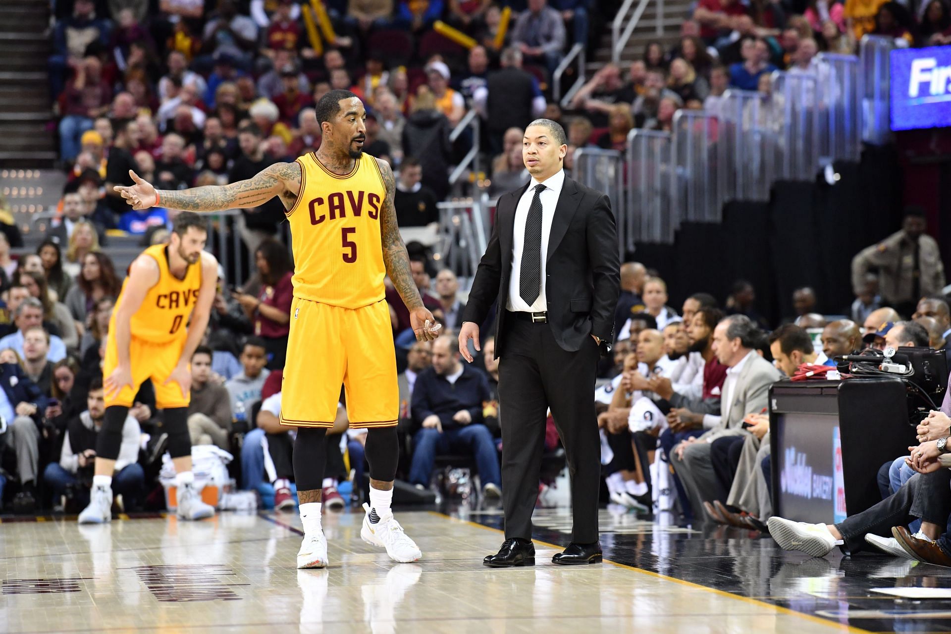 J.R. Smith helped the Cavaliers set a record (Image via Getty Images)