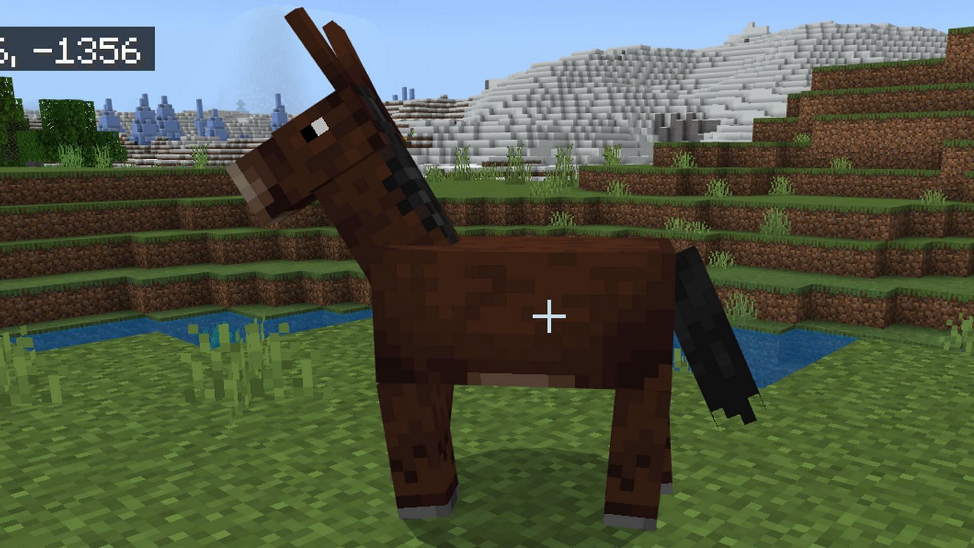 Mules can be fast, rideable mobs, and they can also carry a chest on their back in Minecraft (Image via Mojang)