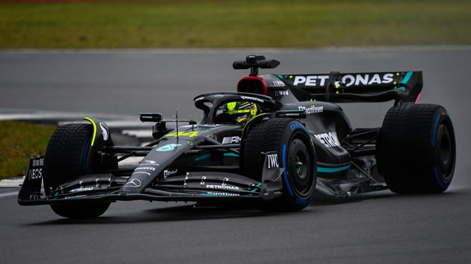 Mercedes drivers Lewis Hamilton and George Russell's 2023 Bahrain pre-season testing schedule revealed