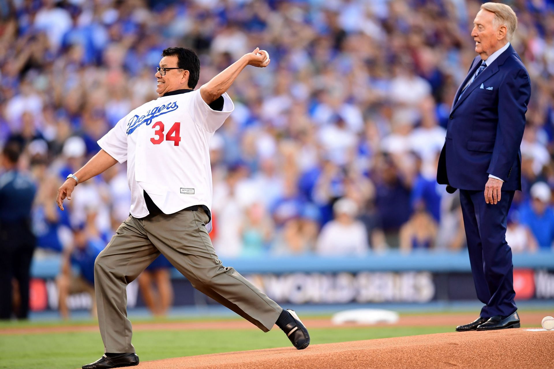 Fernando Valenzuela's iconic number 34 to be retired by Dodgers