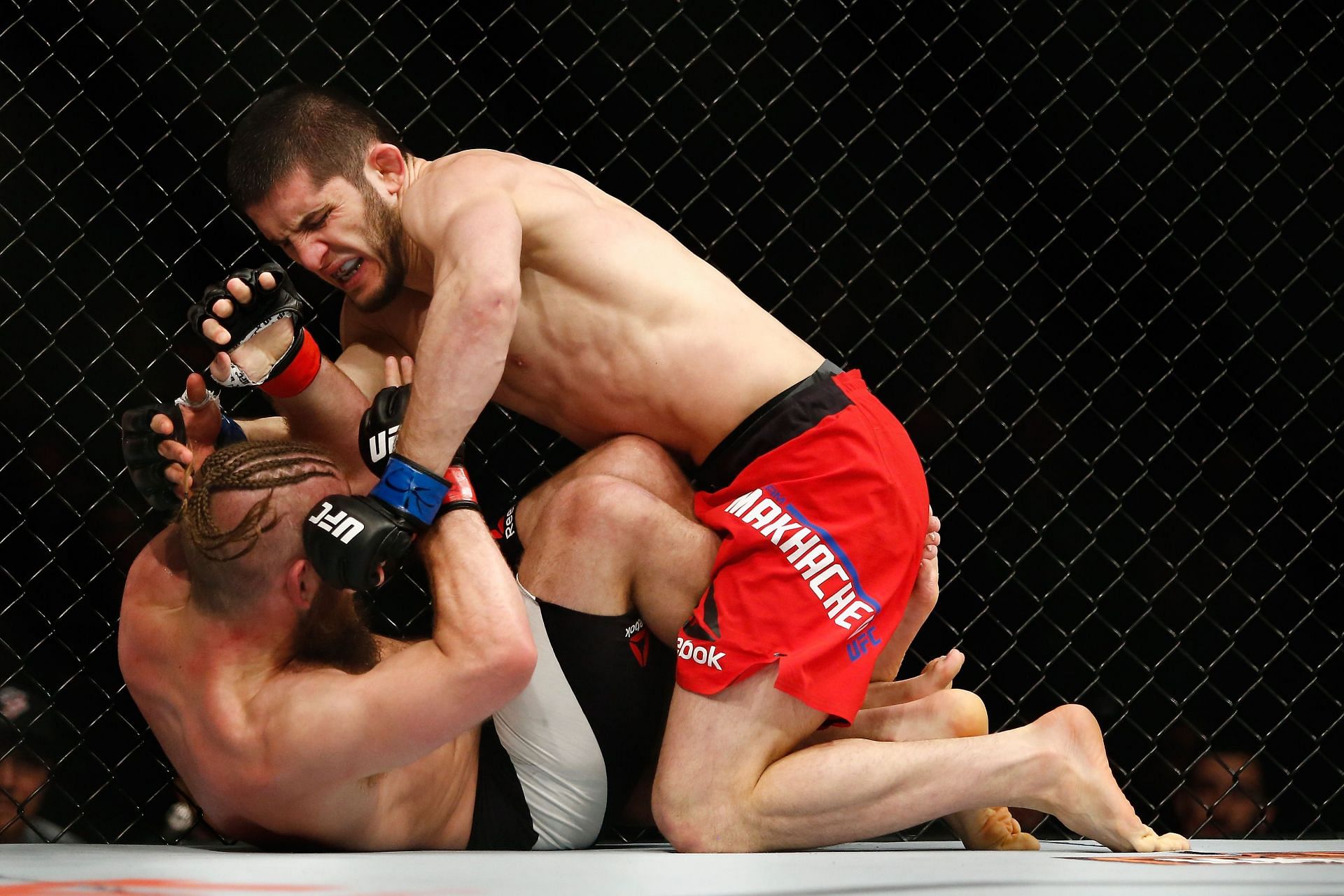 Islam Makhachev's champ v champ fight with Alexander Volkanovski does not feel gimmicky