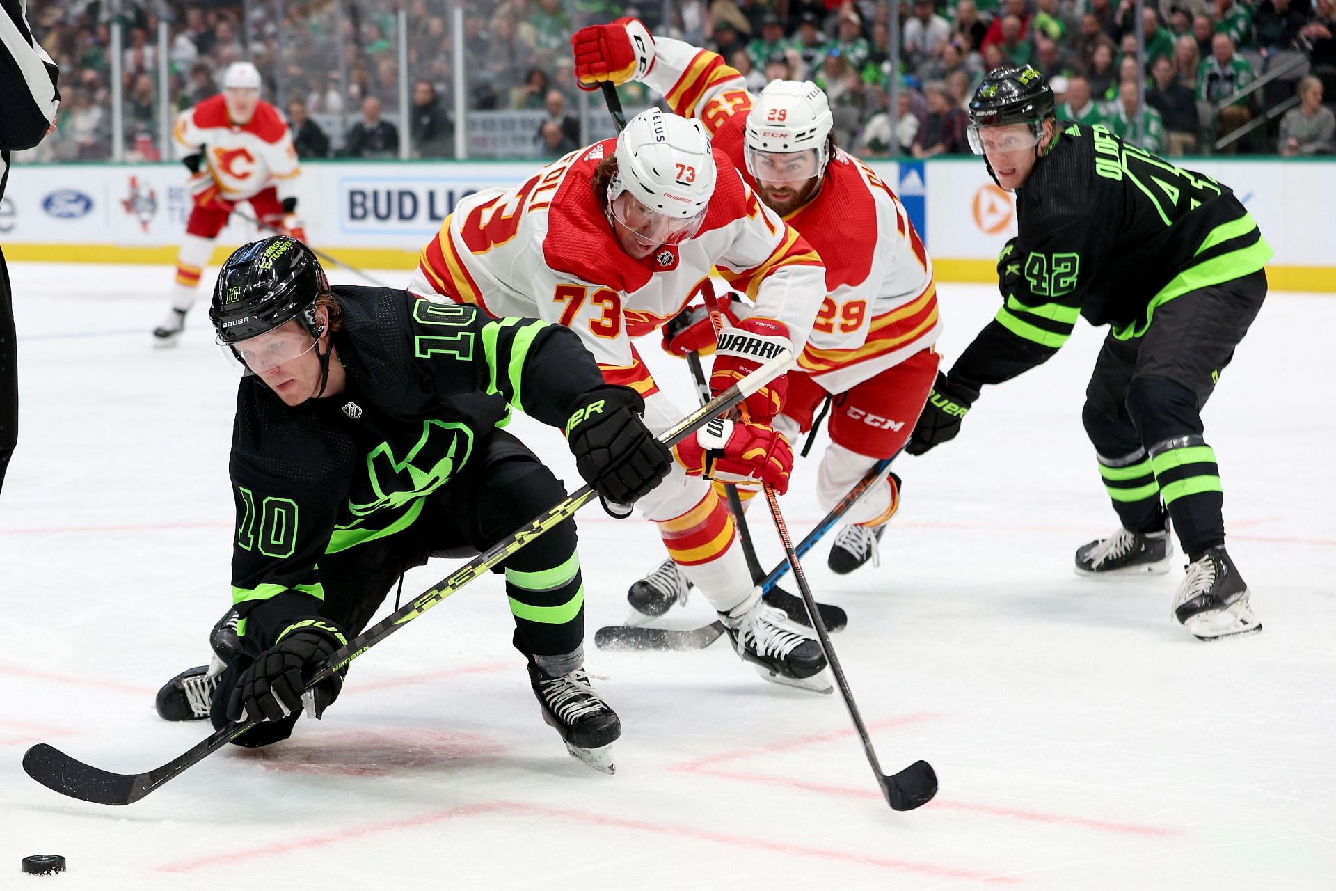 Calgary Flames v Dallas Stars