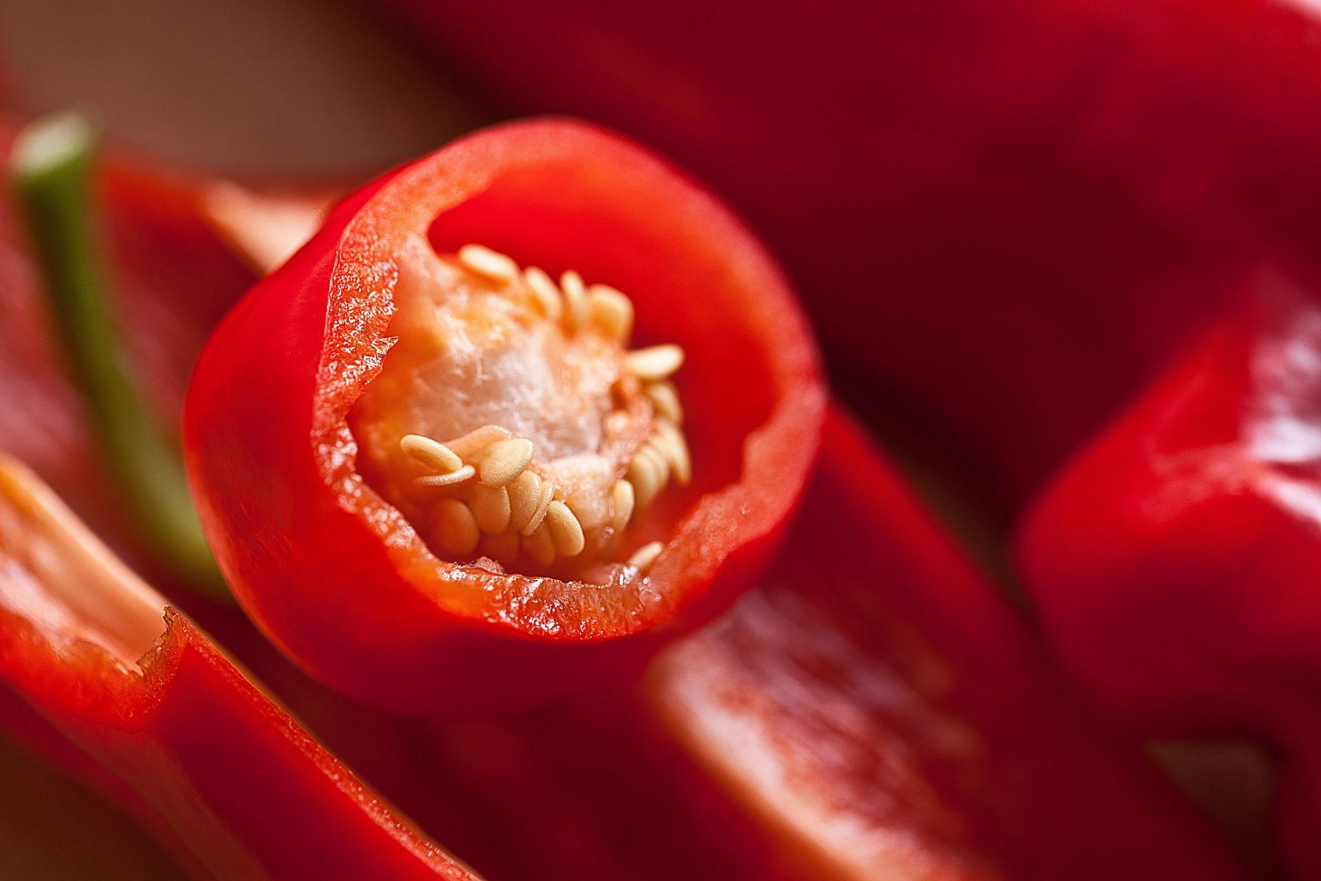 Cayenne pepper reduces inflammation and improves blood circulation. (Image via Pexels/Pixabay)