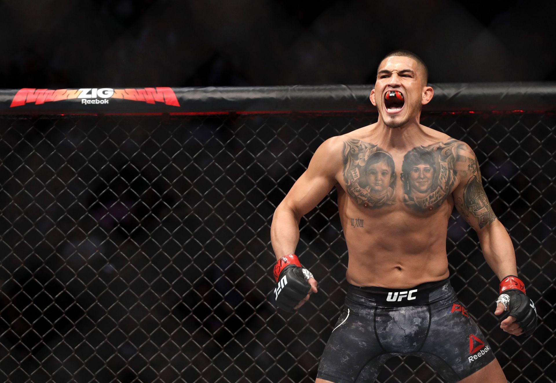 Anthony Pettis saw his clash with Josh Thomson fall apart in 2013