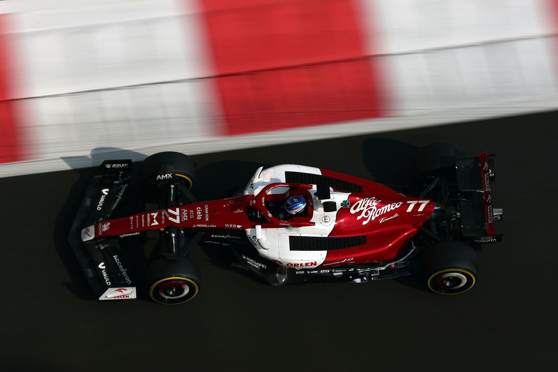 Formula 1 Testing in Abu Dhabi - Day One