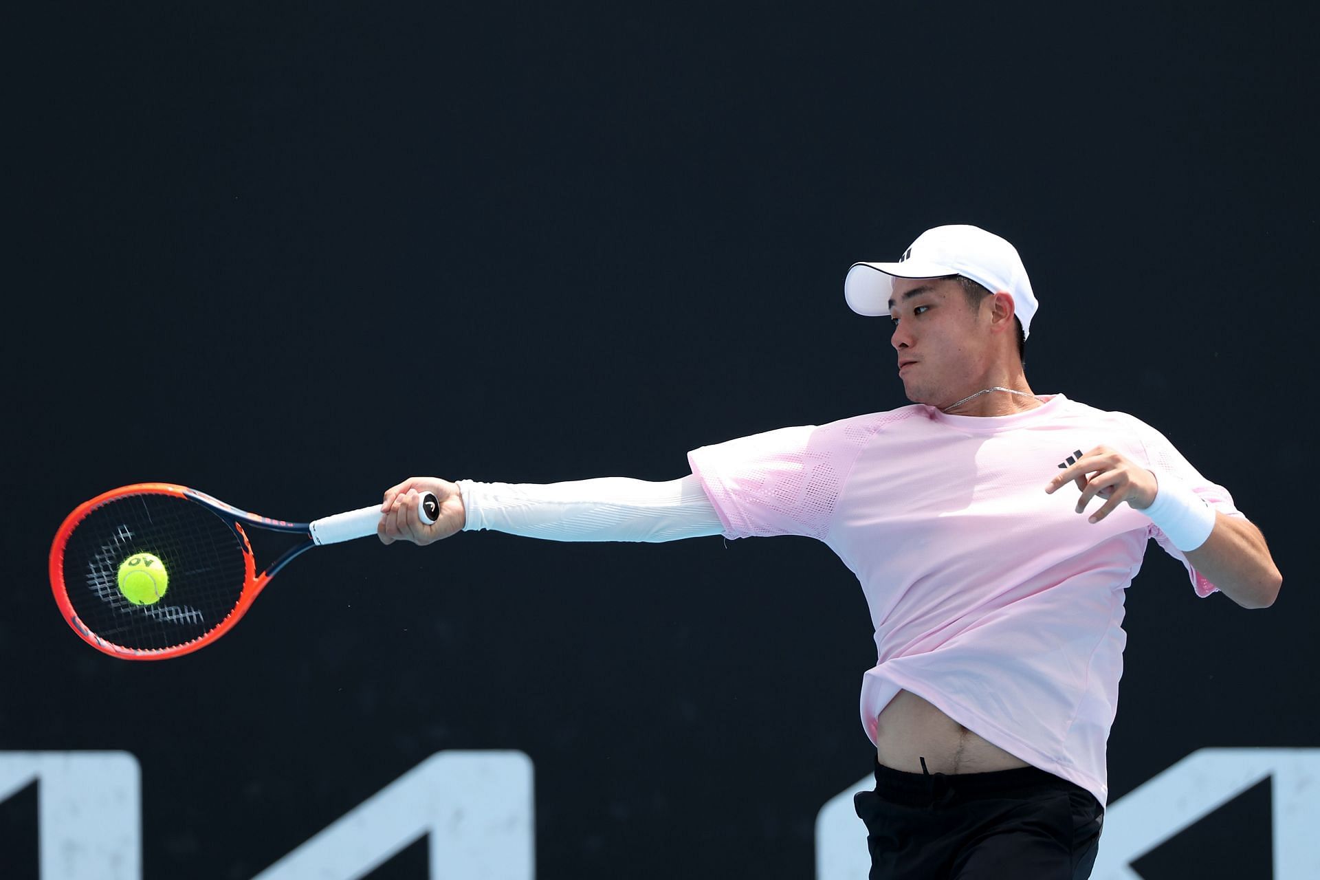 Wu upset Denis Shapovalov in the Round of 16.