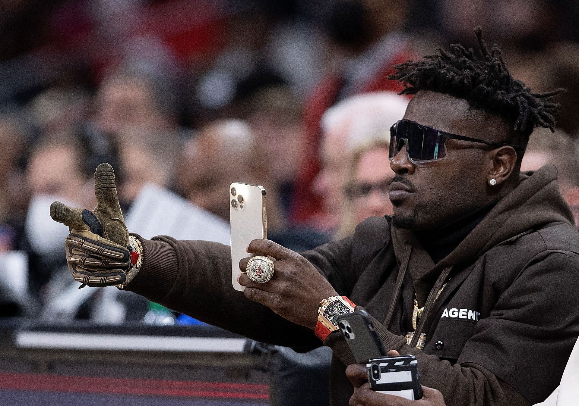 New York Jets: Antonio Brown's trade drama emblematic of his character