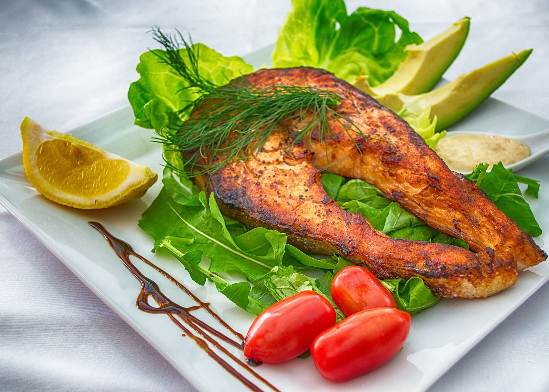Fatty fish is also a healthy option to include in diet, (Image via Pexels/Dana Tentis)