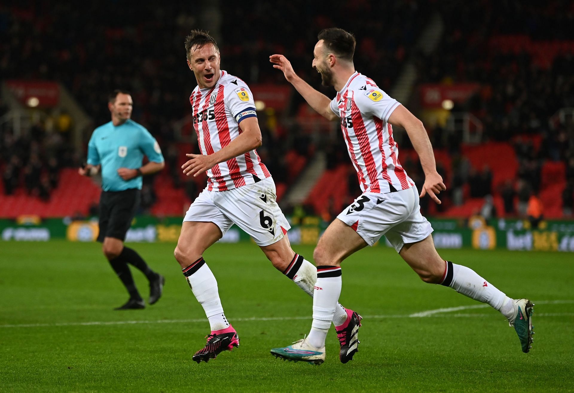 Stoke City v Huddersfield Town - Sky Bet Championship