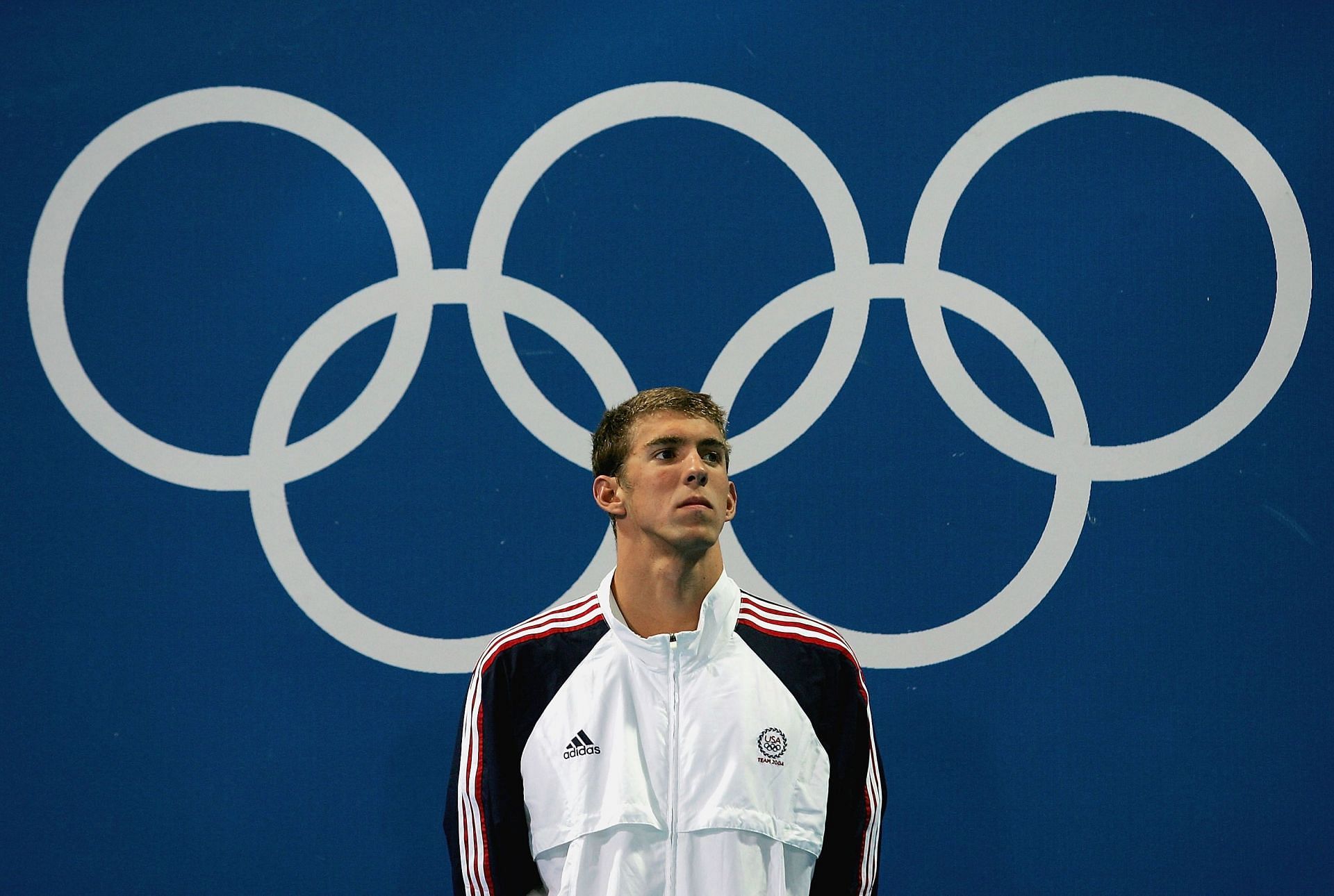 Phelps at the medal ceremony of 2004 Athens Olympics