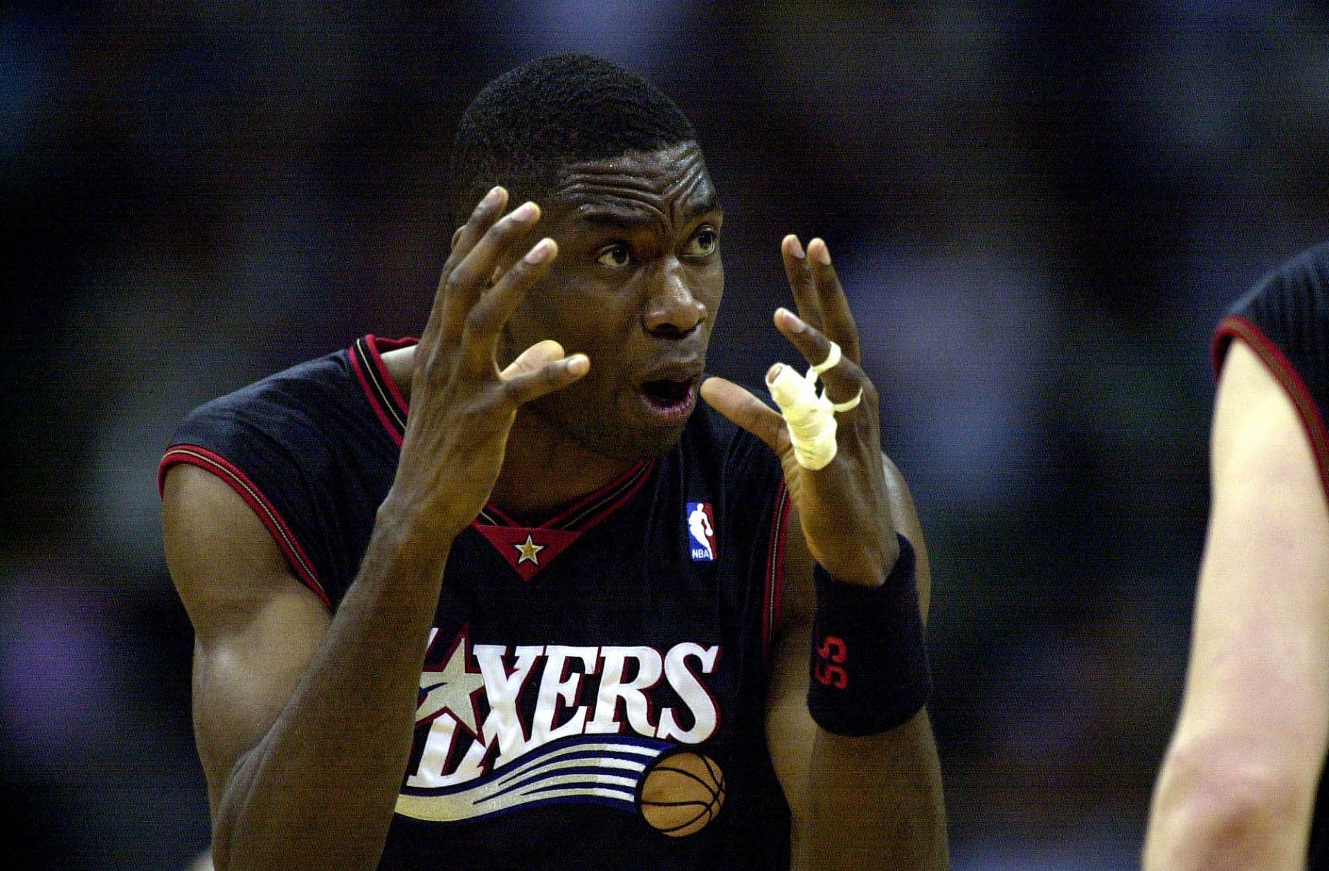 Dikembe Mutombo of the Philadelphia 76ers