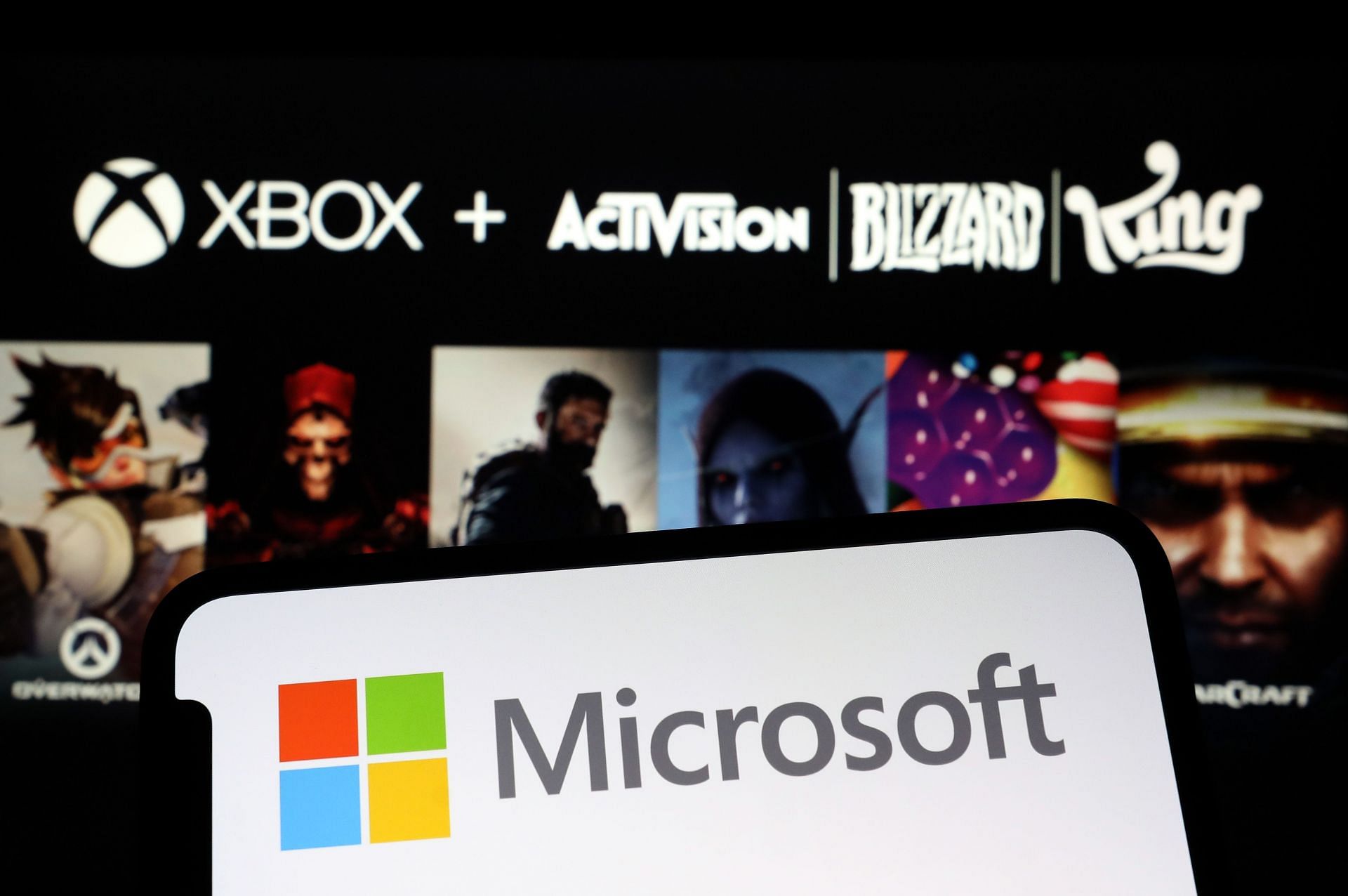 It is getting harder for Microsoft to buy Activision Blizzard (Image via Getty/ Anadolu Agency)