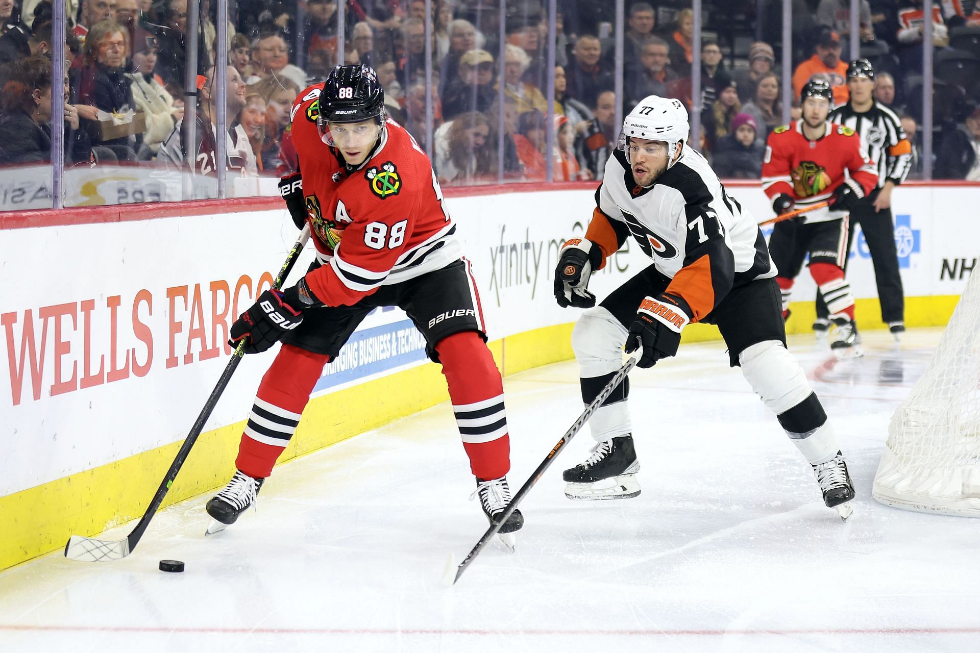 Chicago Blackhawks v Philadelphia Flyers