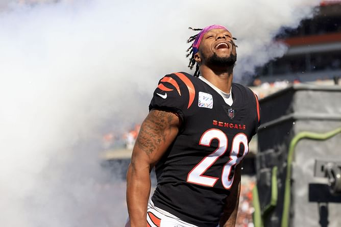 Joe Mixon charges dropped as Hamilton County Judge signs off on dismissal of arrest warrant