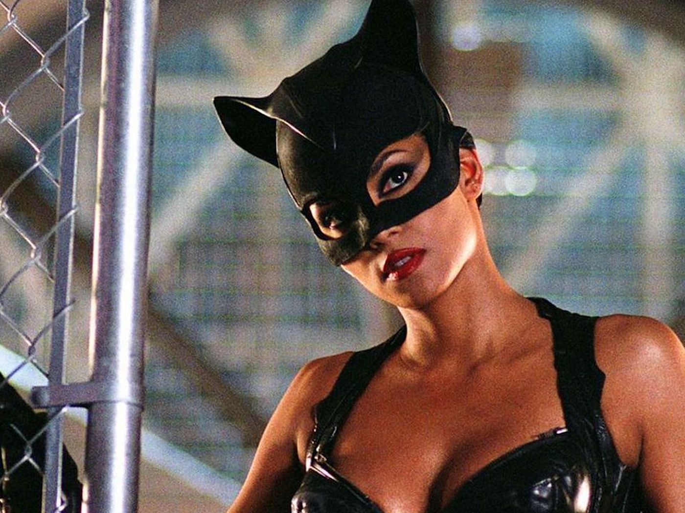 Halle Berry as Catwoman (Image via Warner Bros)