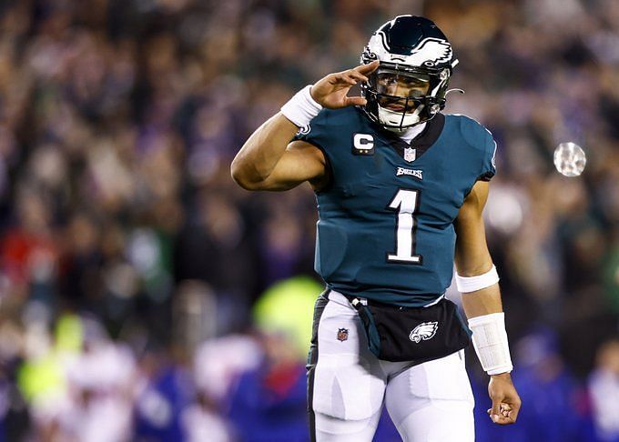 Eagles look unprepared for final play in Super Bowl LVII, Pro Football  Talk