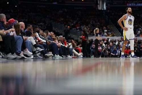 Curry is listed on the Golden State Warriors injury report (Image via Getty Images)