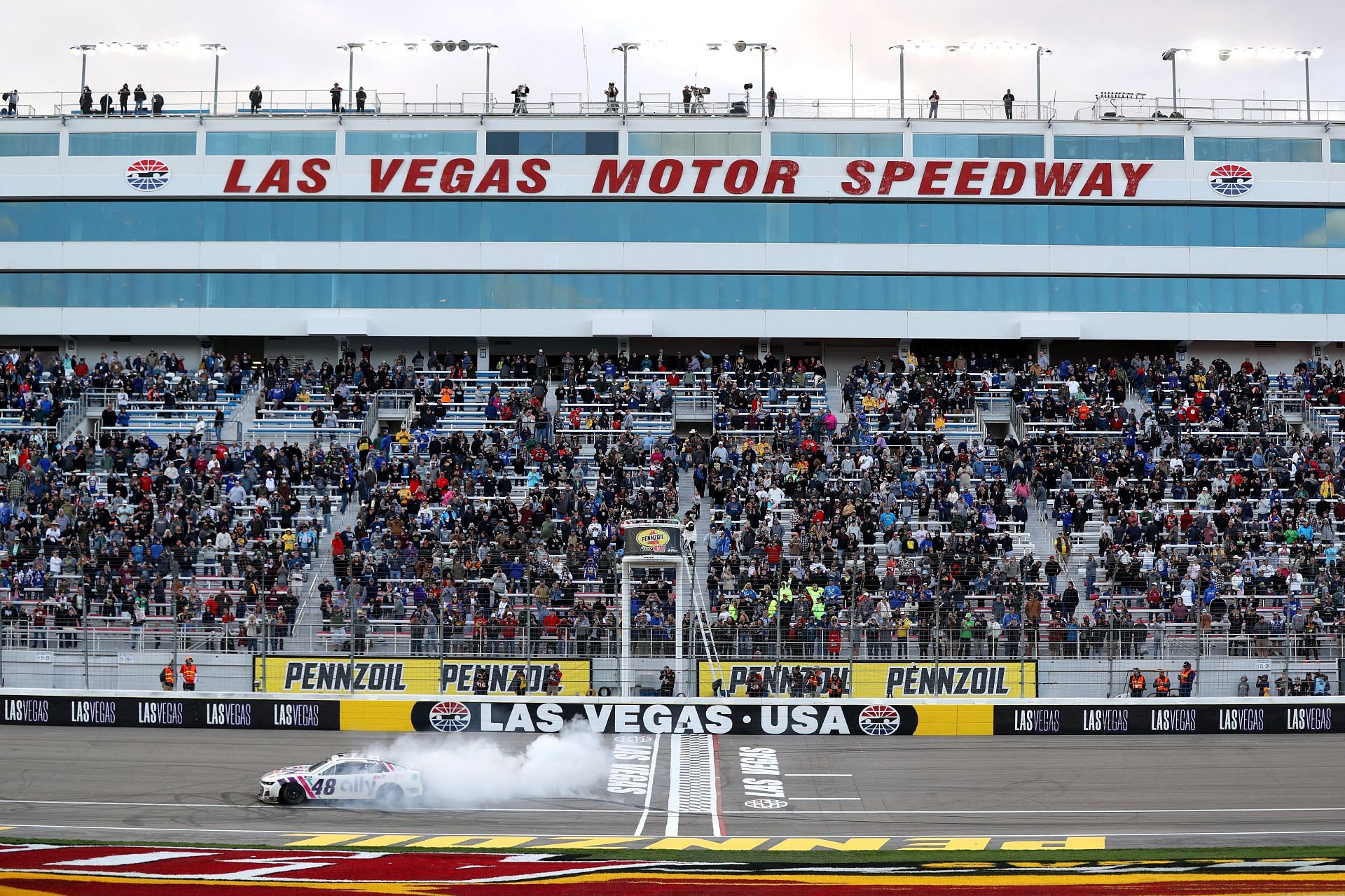 NASCAR Cup Series Pennzoil 400