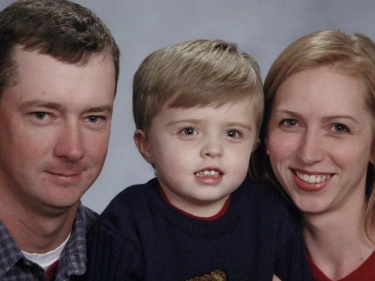 Michael and Rebecca Hargon pictured along with their son (Image via The Cinemaholic)