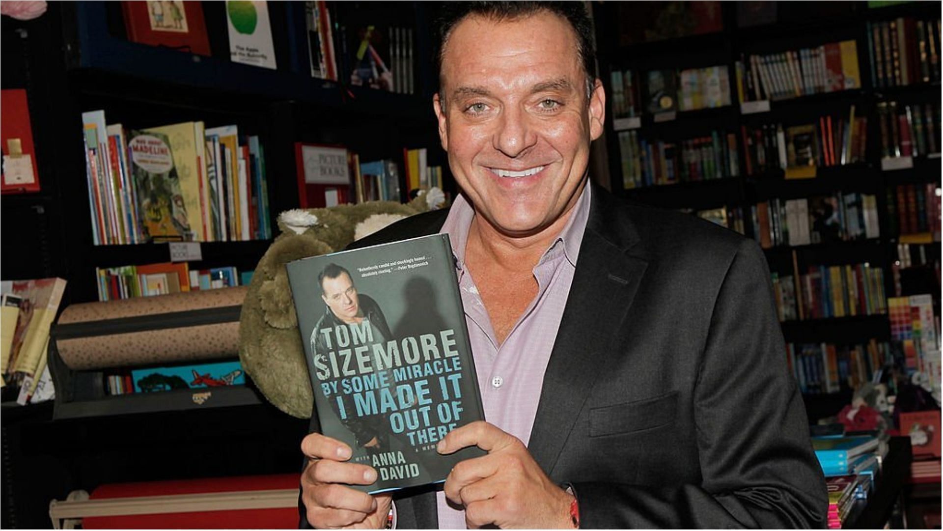 Tom Sizemore fought with his addiction problems for a long time (Image via Tibrina Hobson/Getty Images)