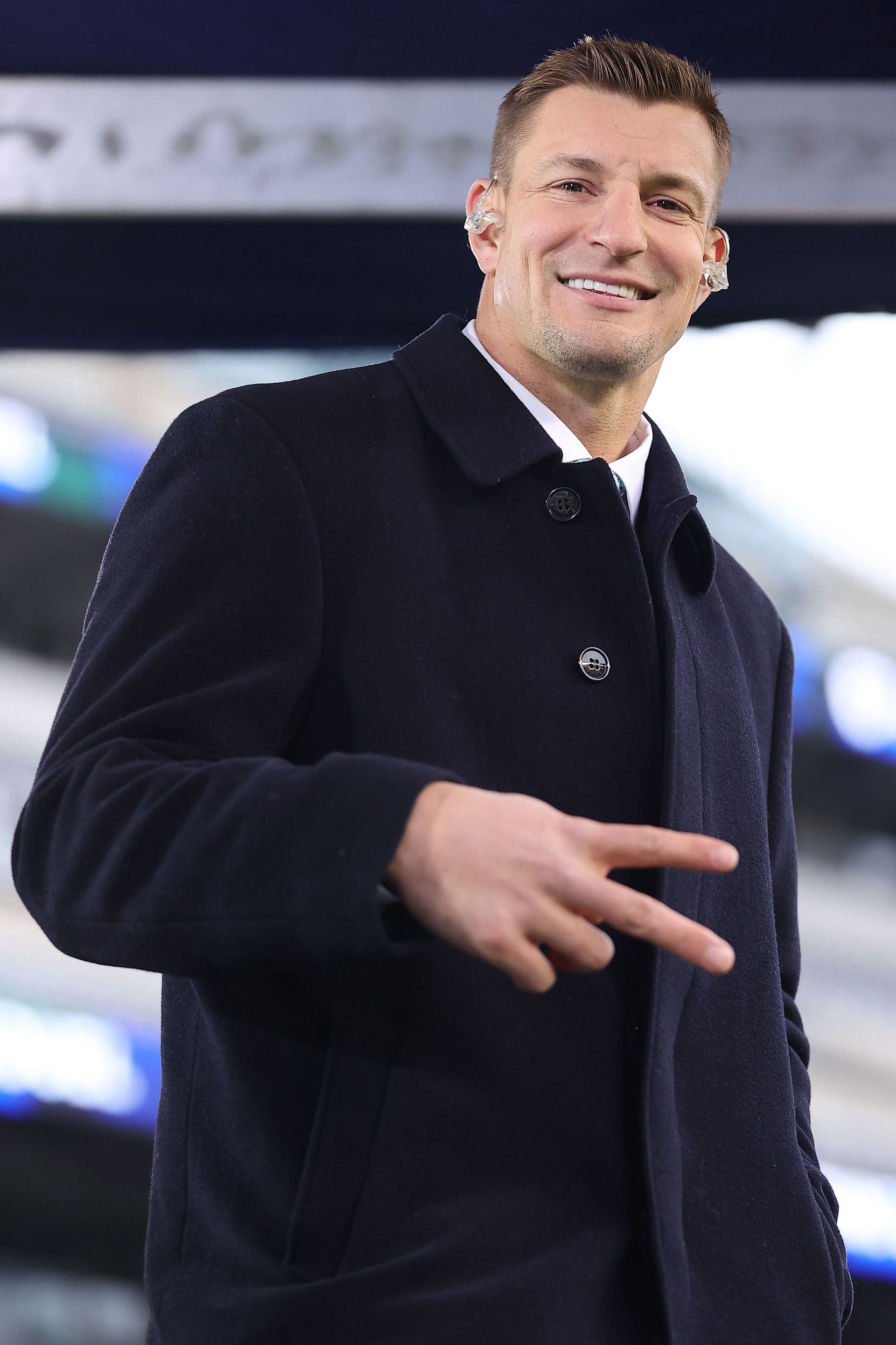 FanDuel Sportsbook: Gronk's $10M Kick of Destiny Super Bowl Promo 