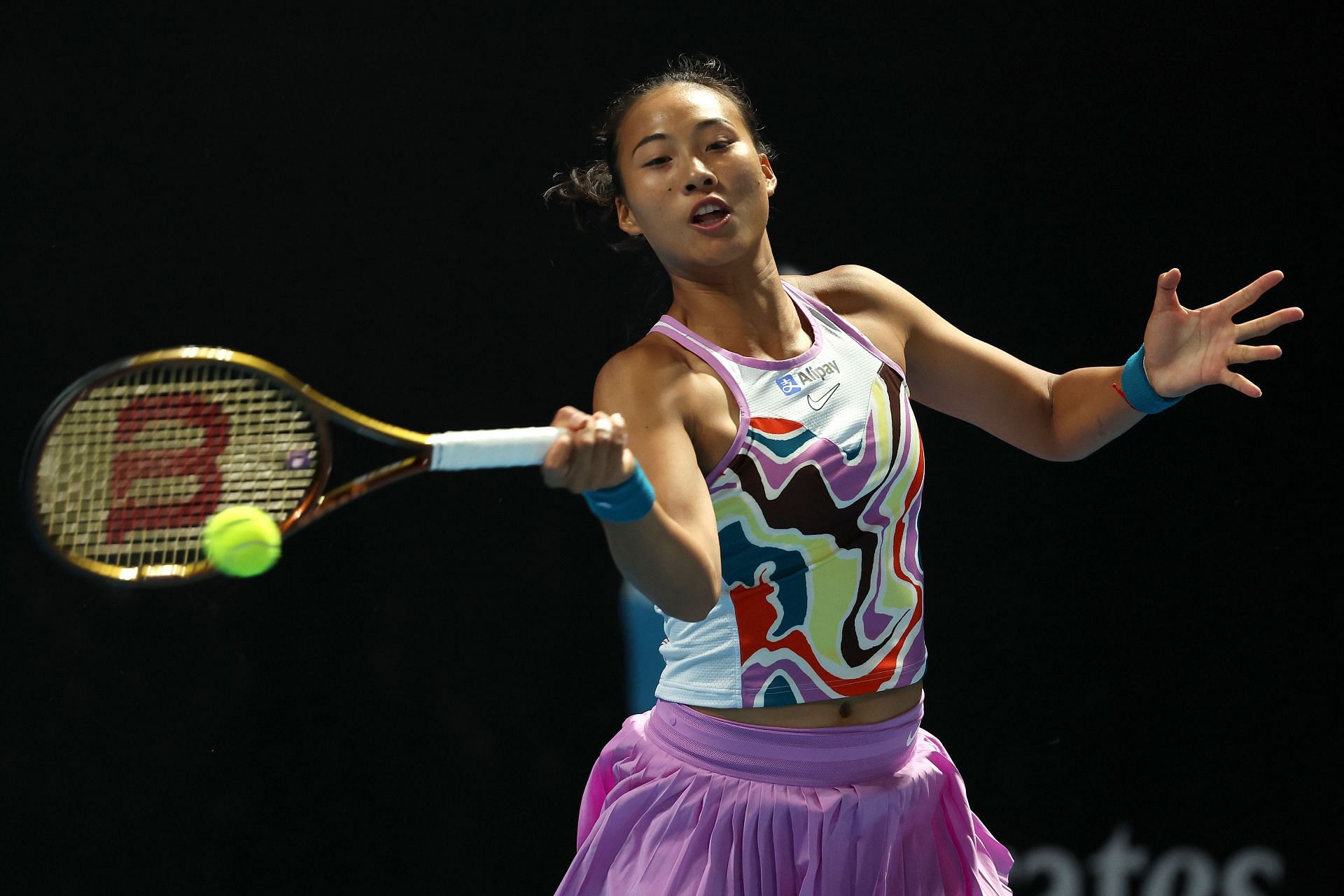 Qinwen Zheng in action at the 2023 Australian Open