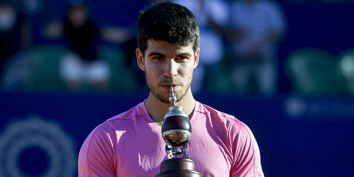 Carlos Alcaraz pictured with his Argentina Open trophy.