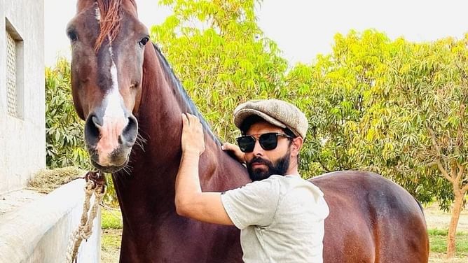 "No one talks about cricket, they are my well-wishers" - Ravindra Jadeja on his off-time at his farmhouse