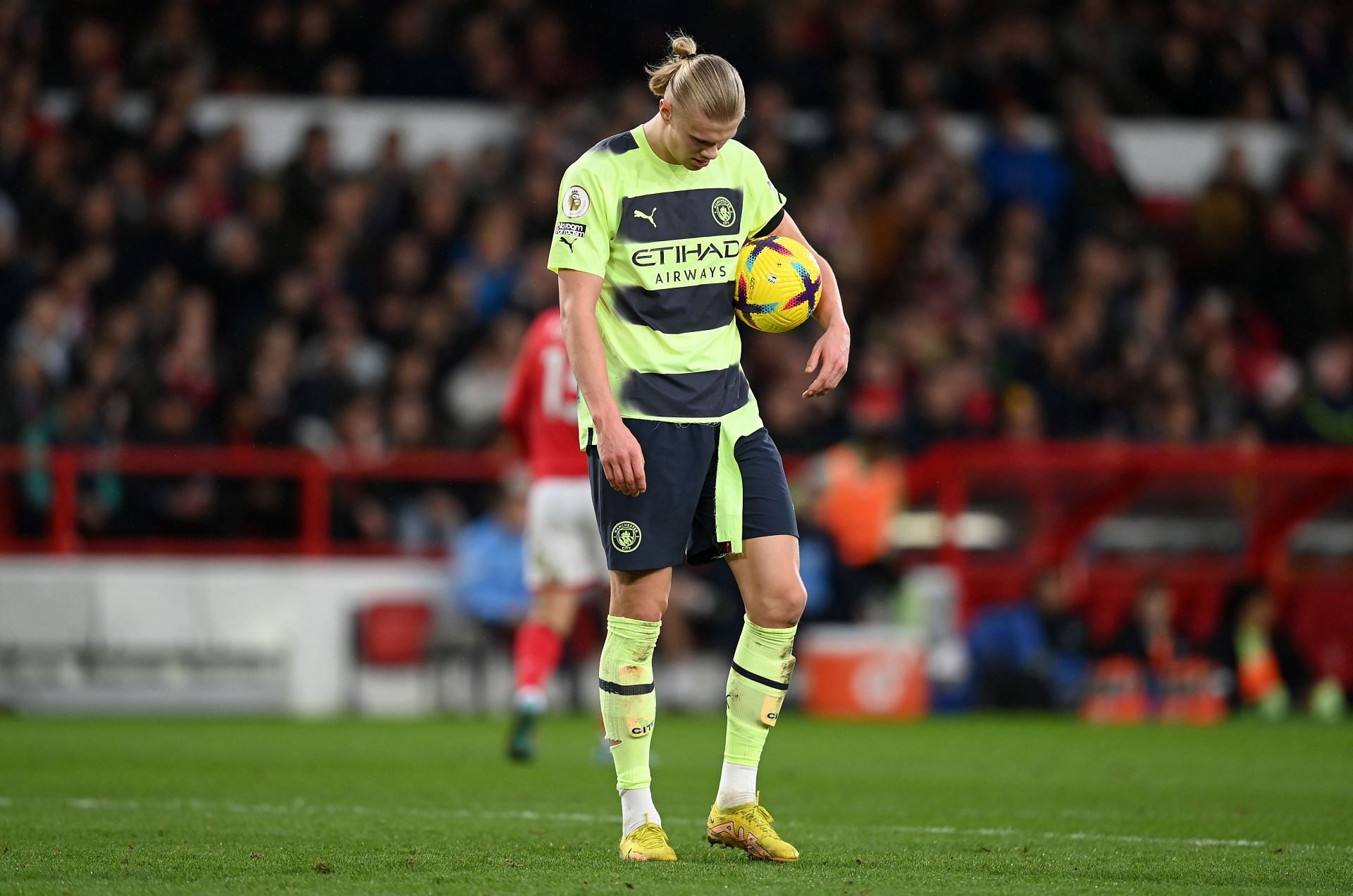 Nottingham Forest v Manchester City - Premier League