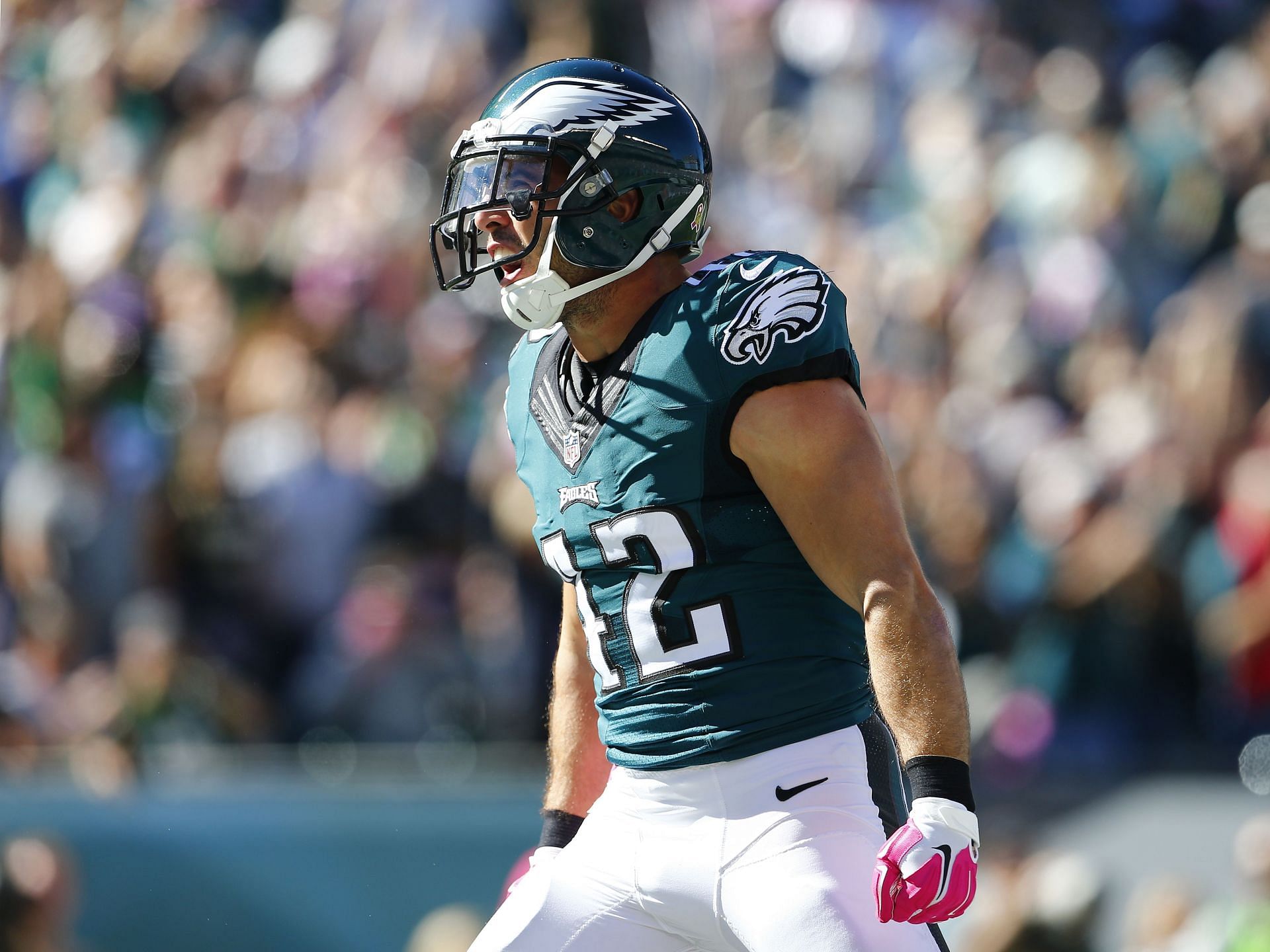 Chris Maragos with the Eagles