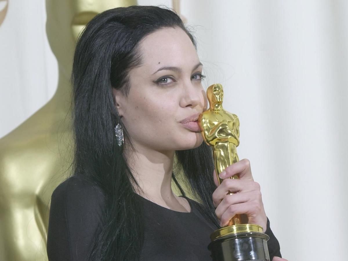 Angelina Jolie in the Oscars (Image via AP)