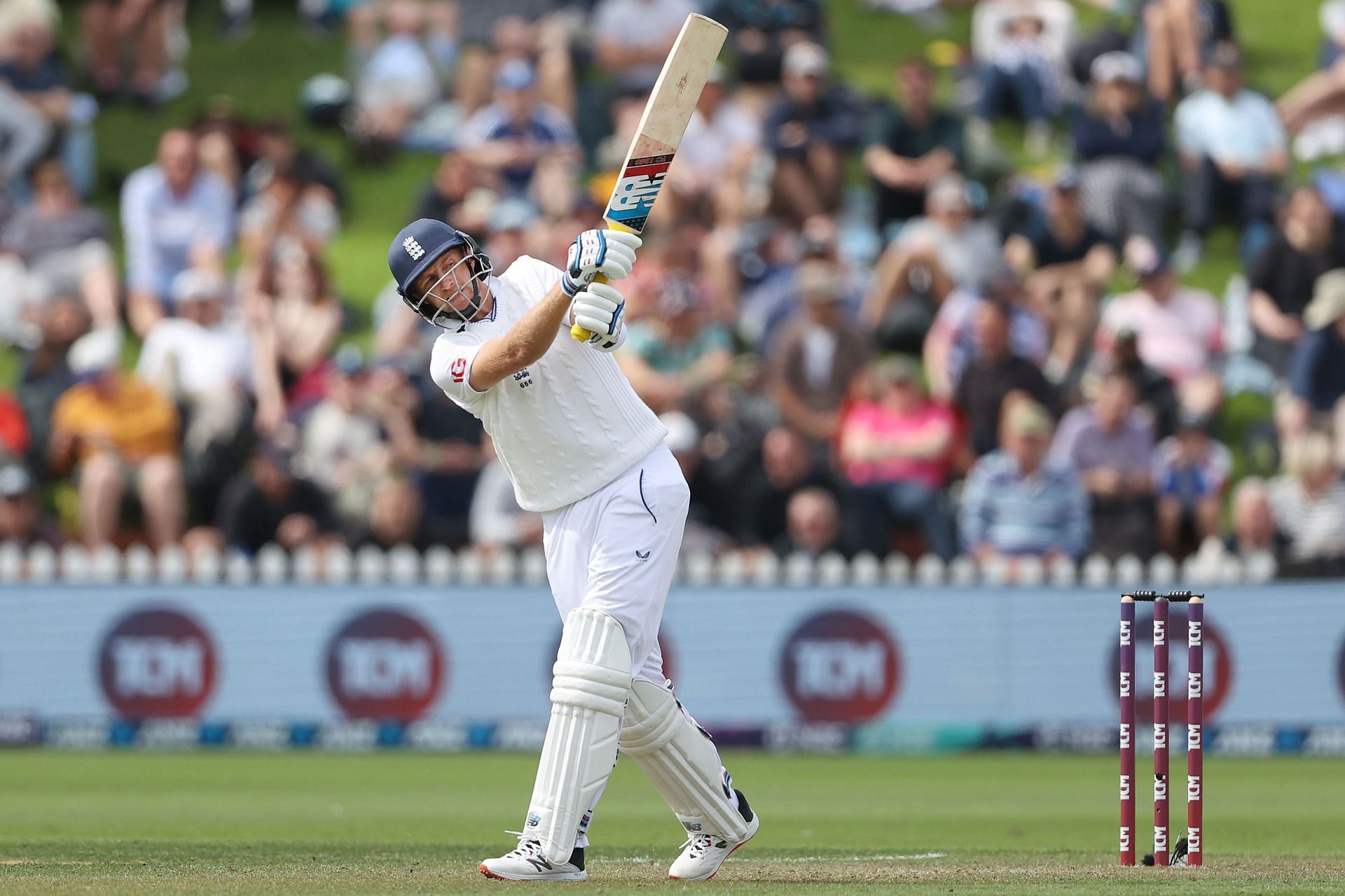 New Zealand v England - 2nd Test: Day 2