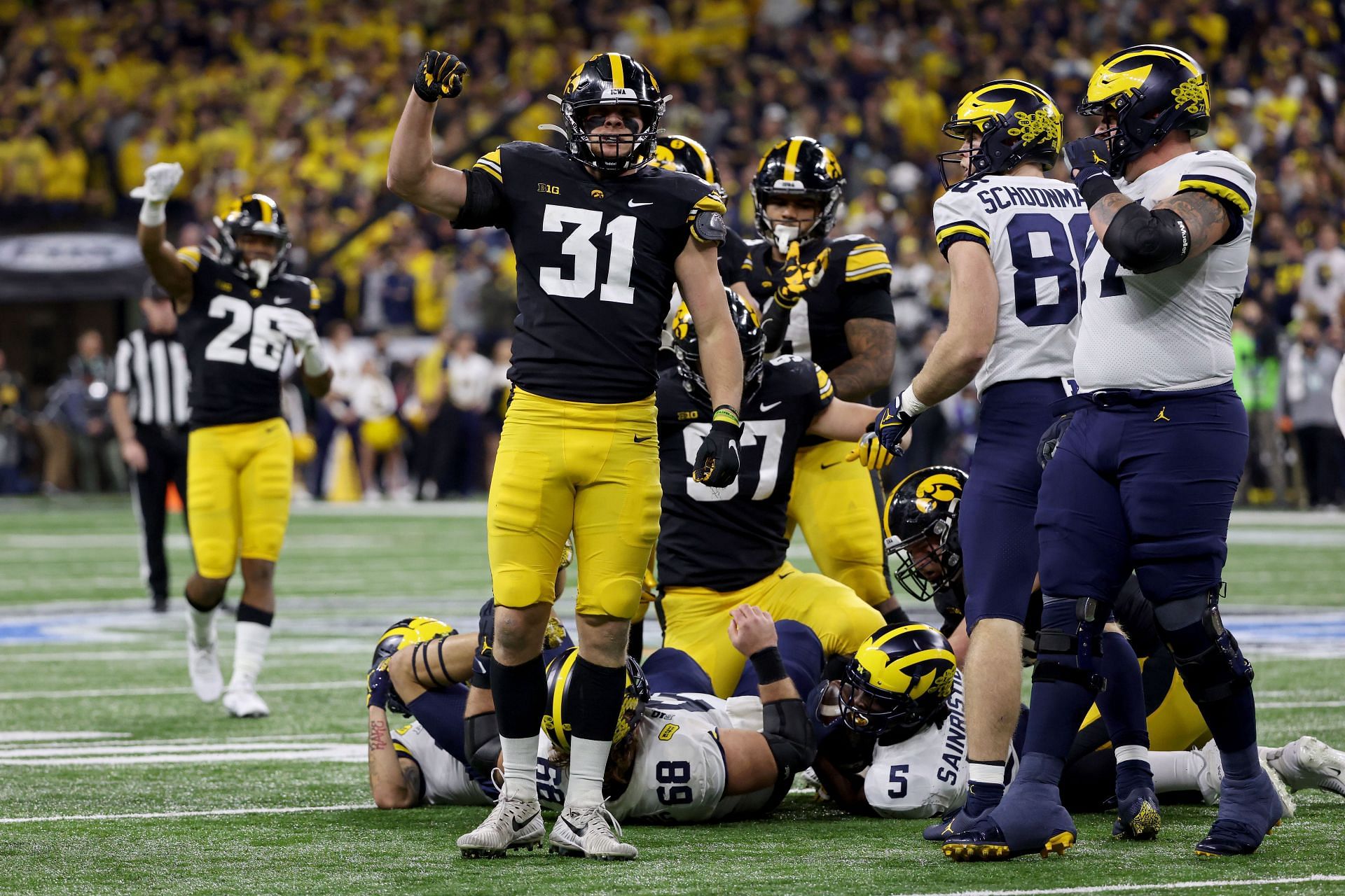 Jack Campbell in 2021 Big Ten Championship - Iowa v Michigan