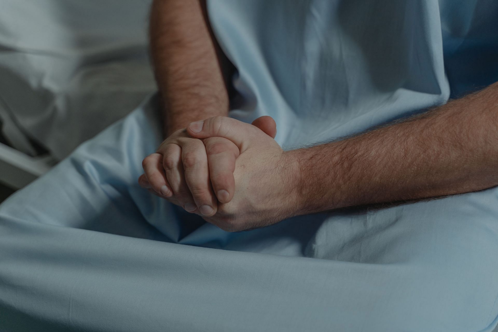 Cancer: Causes of Night Sweats in Men (Image via Pexels/Tima Miroshnichenko)