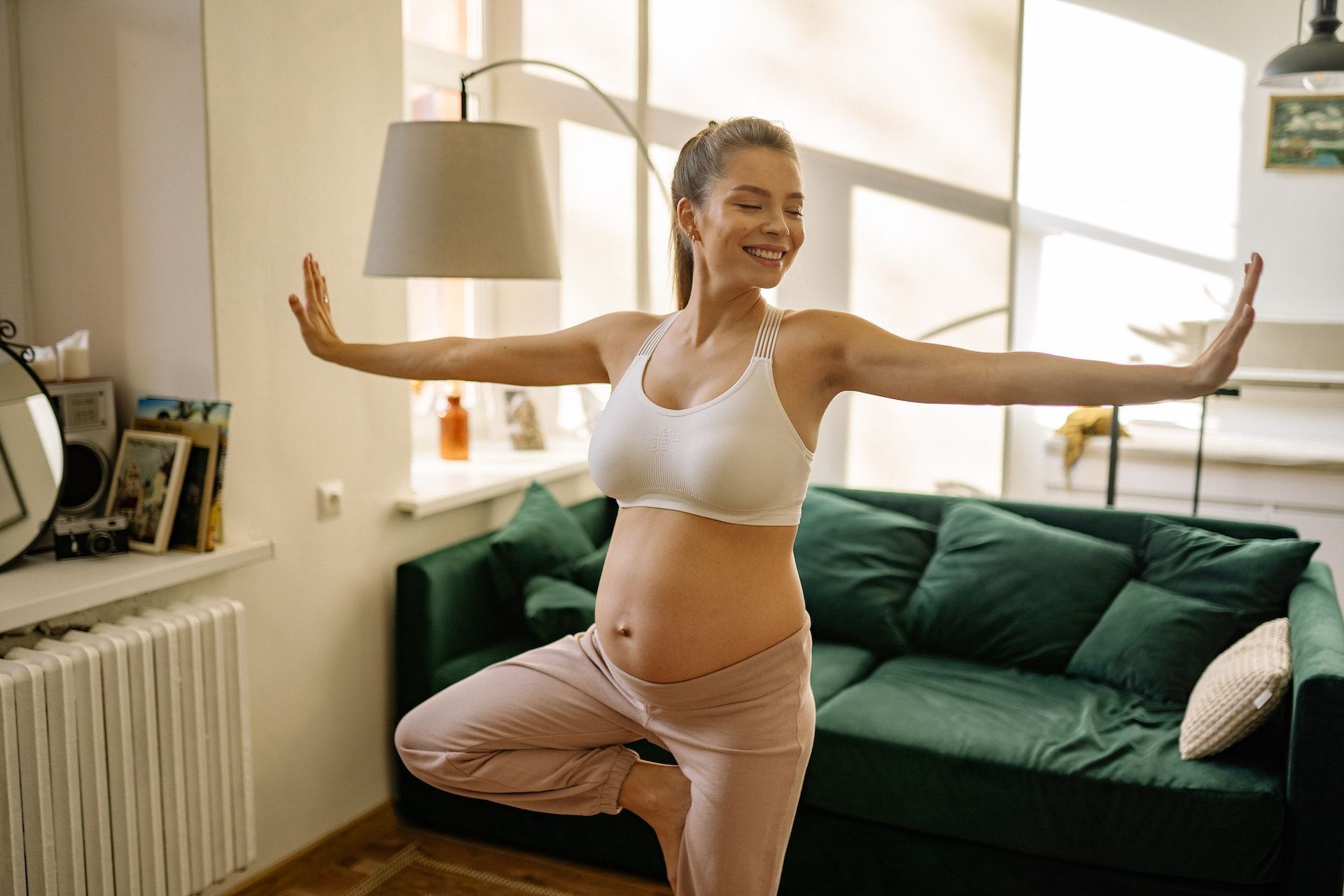 Pregnancy stretches for sciatica is comforting and relaxing. (Photo via Pexels/Yan Krukau)