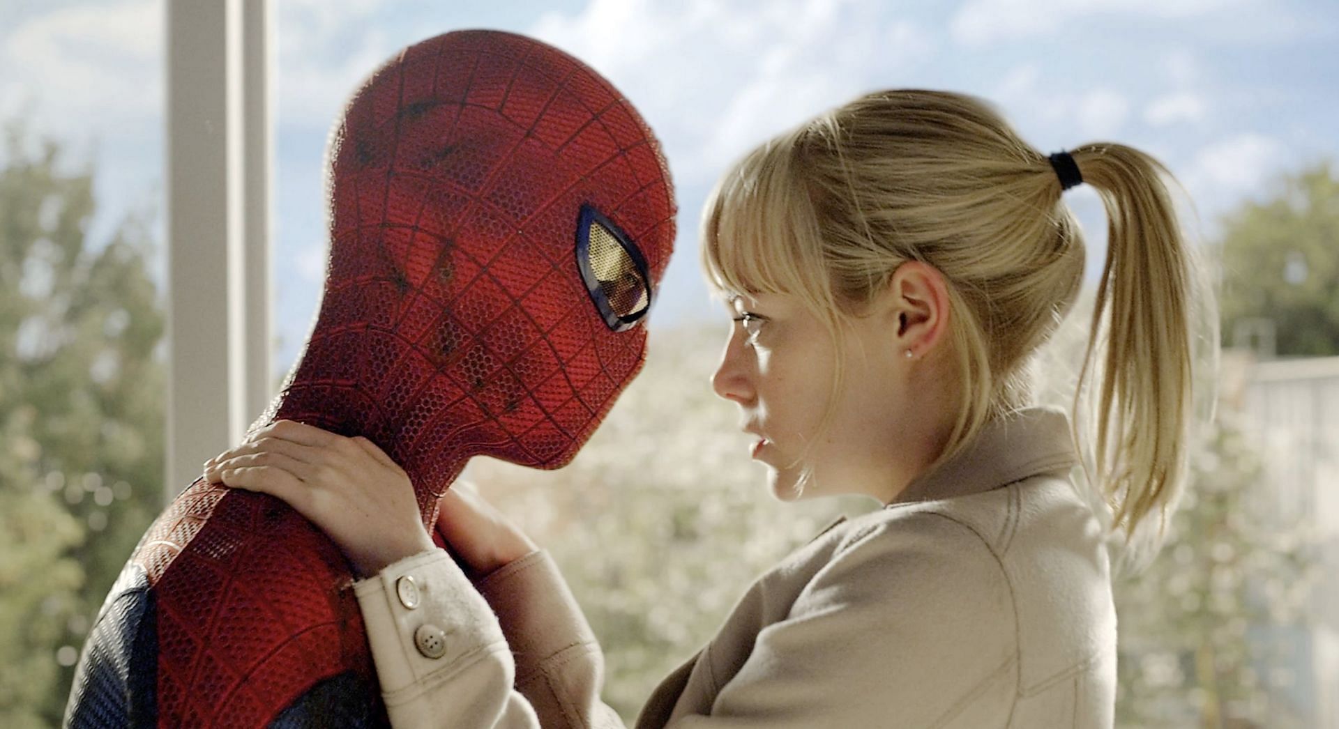 Garfield&#039;s chemistry with Emma Stone&#039;s Gwen Stacy is a standout element of the films (Image via Sony Pictures)