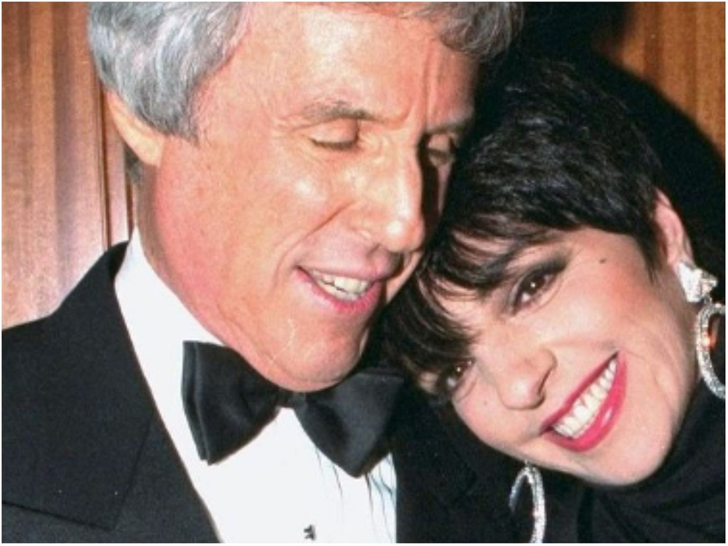 Composer Burt Bacharach is one of the celebrities who died in 2023. (Image via Instagram @lizaminnelli.theatre)