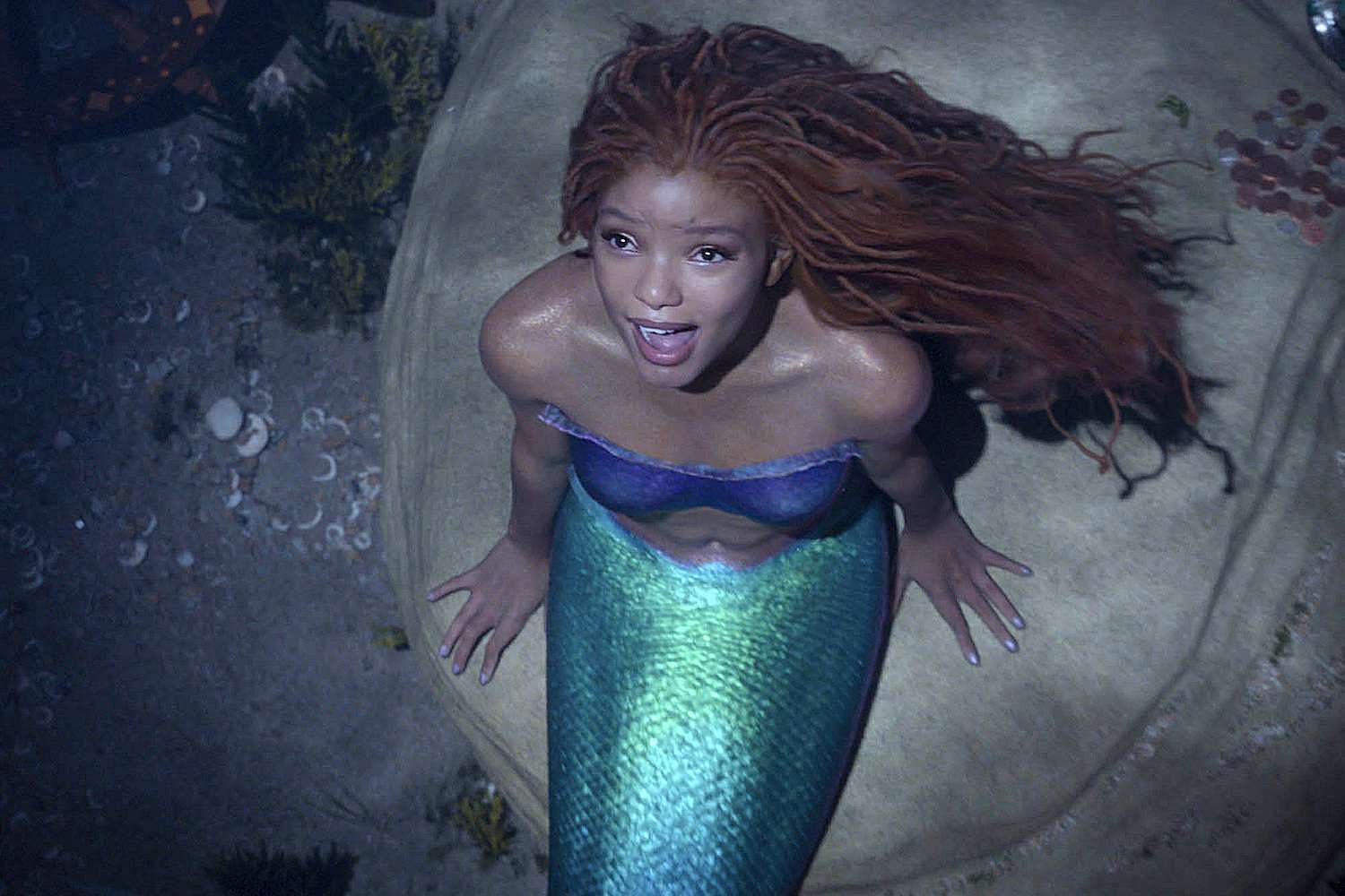 Halle Bailey, a woman of color, portrays Ariel, the little mermaid, which has caused controversy among some fans (Image via Disney)
