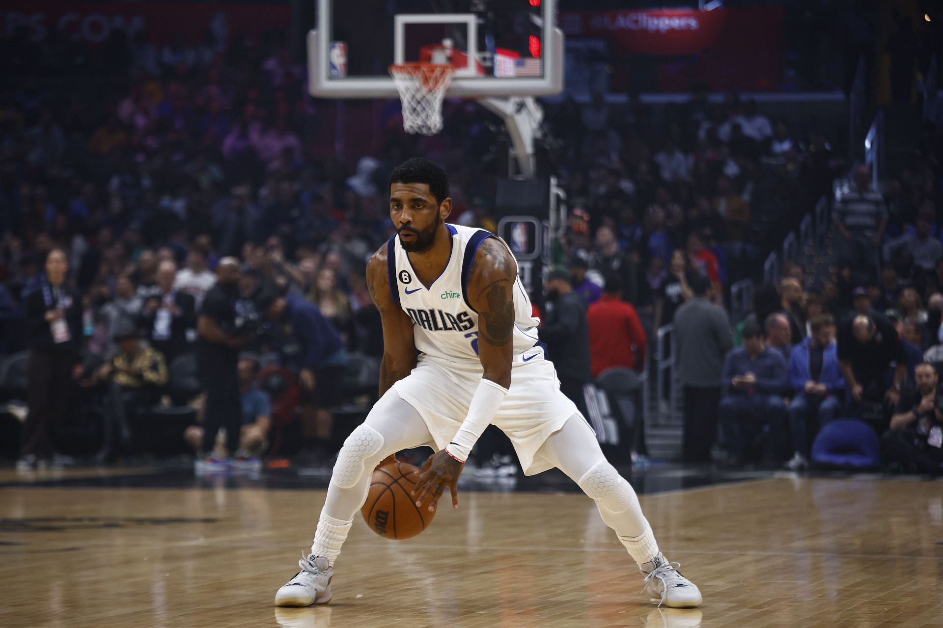 Kyrie Irvings First Game As A Dallas Maverick How Did The Dynamic