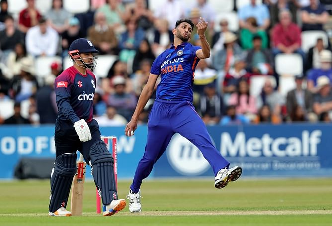 3 Indian fast bowlers who can replace Prasidh Krishna in the Rajasthan Royals squad for IPL 2023