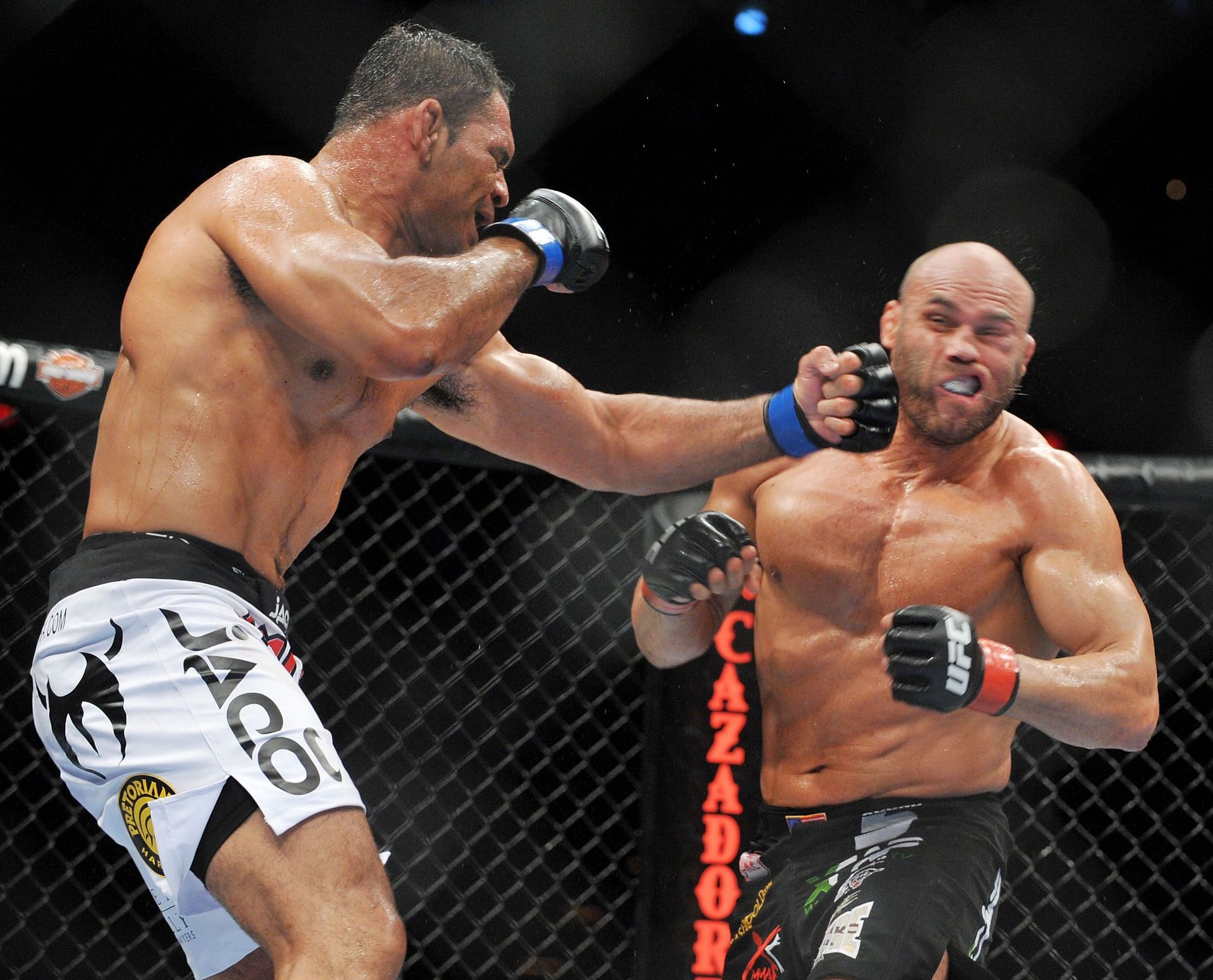 Antonio Rodrigo Nogueira&#039;s famed durability had begun to fade when he made it to the UFC