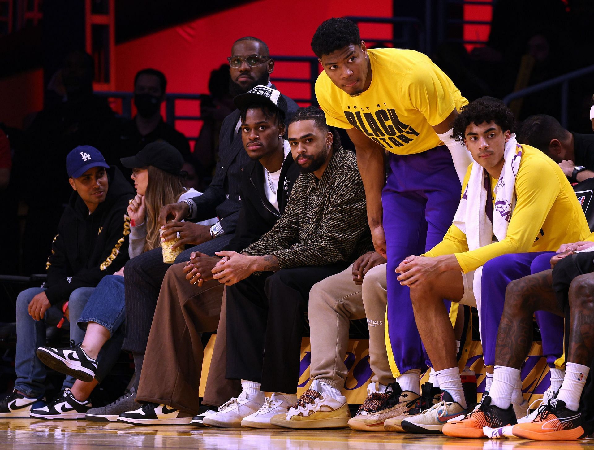 The Lakers acquired several players before the trade deadline (Image via Getty Images)