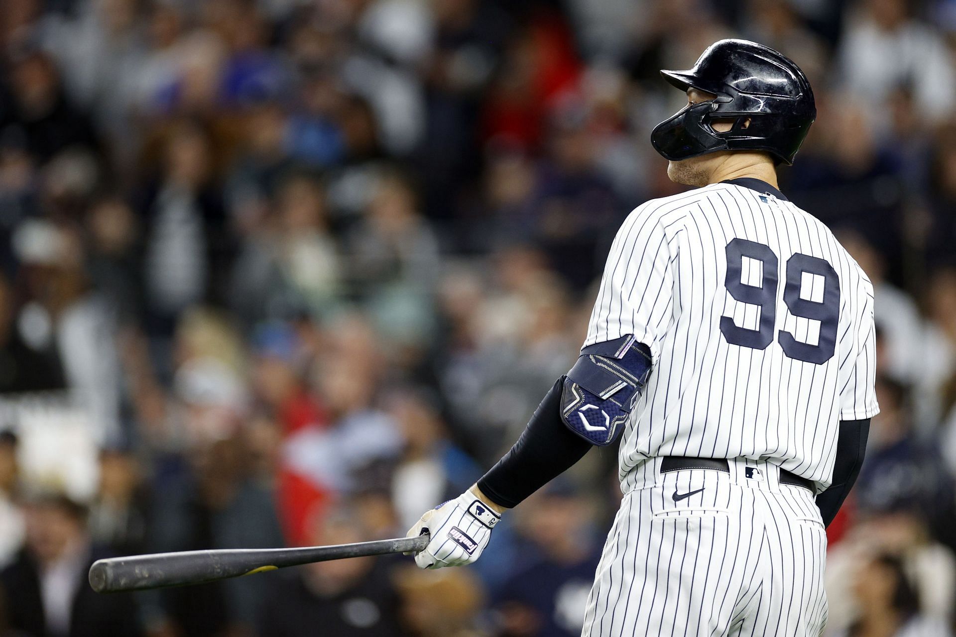 Aaron Judge Jersey Number: Explaining why the Yankees superstar wears 99 on  his back
