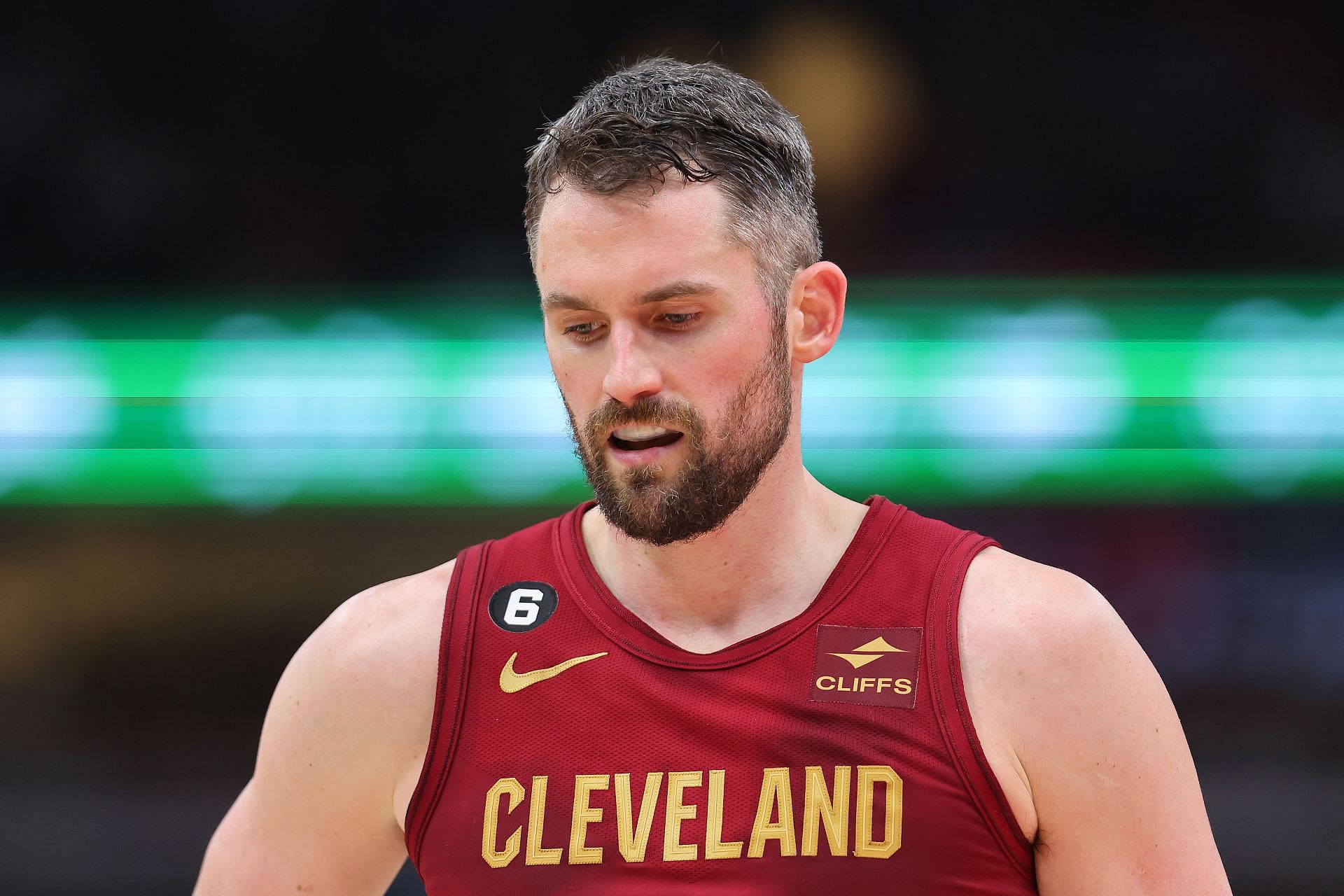 NBA - How Kevin Love's injury affects his decision on a contract