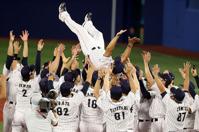 Baseball Twitter amazed by Team Japan’s highly attended first practice for World Baseball Classic: "National pride!" "Love this atmosphere"