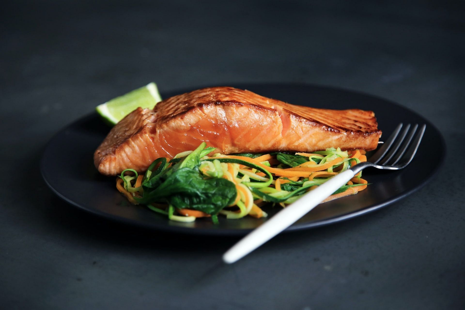 Oily fish contain a good amount of protein. (Photo via Unsplash/CA Creative)