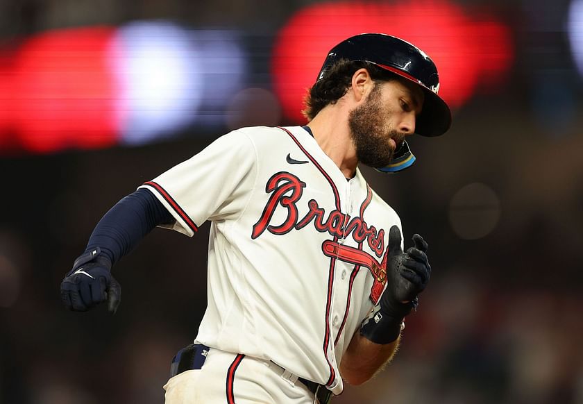 Dansby Swanson's solo homer (13), 07/31/2023