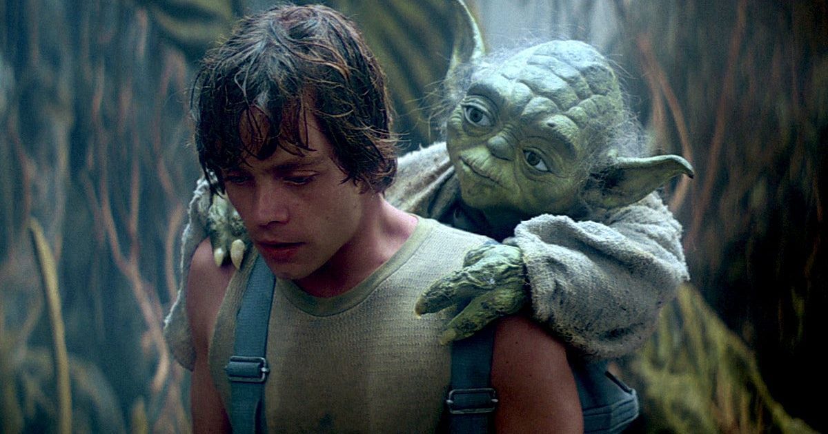 Luke Skywalker trains with Jedi Master Yoda on Dagobah (Image via Lucasfilm)