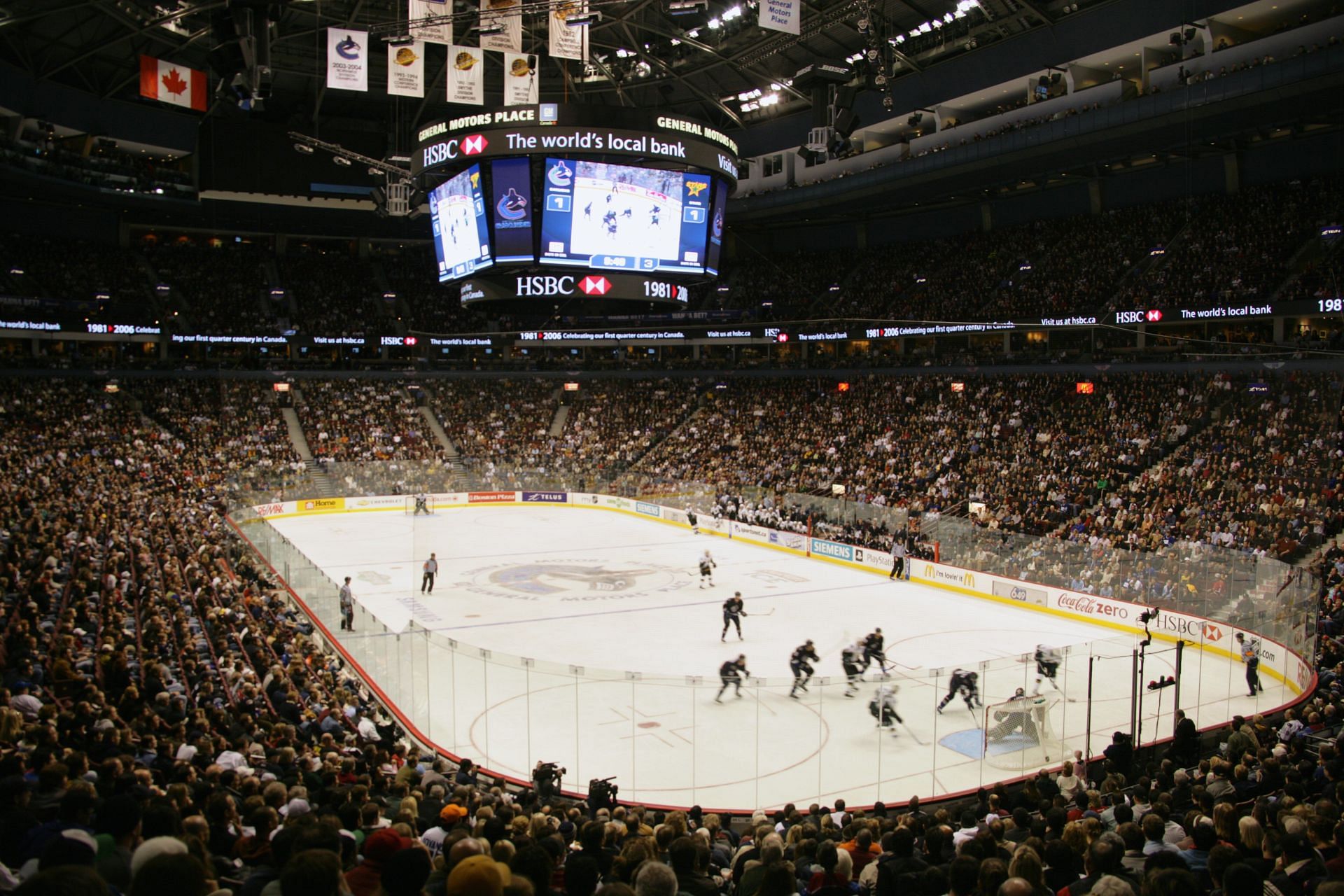 Dallas Stars v Vancouver Canucks